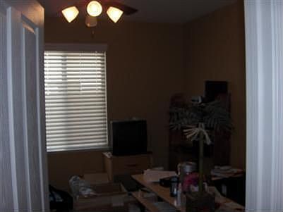 4th image of 1841 Genoa Dr