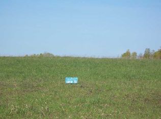 2312 Countryside Ln, Petoskey, MI 49770