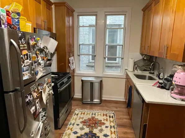 25-54 33rd Street image 1 of 21