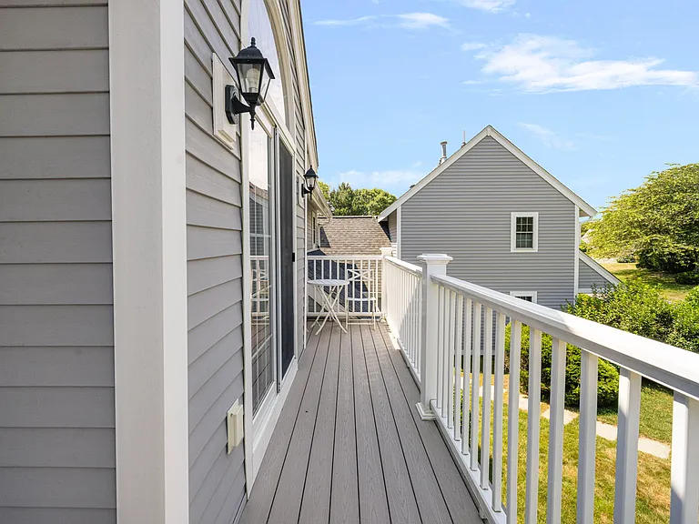 223 Corey Ln — Photo 25
