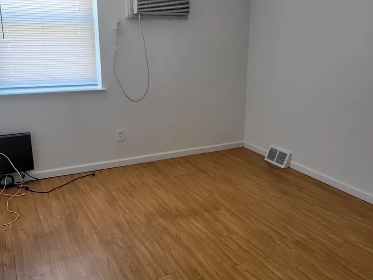 12454 Knights Rd #1 — Photo 7