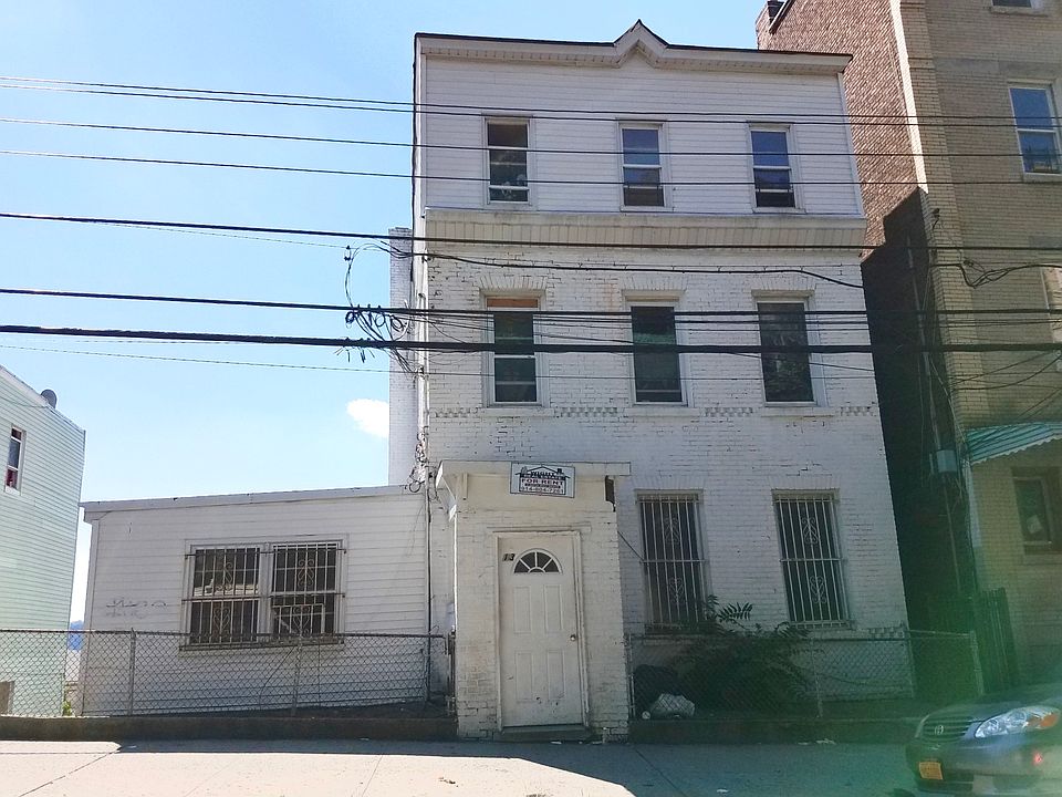 1st image of 13 Van Cortlandt Park Ave