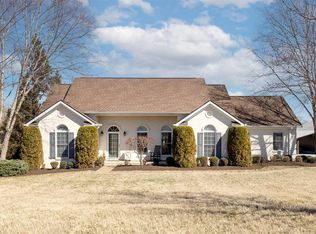 12896 Cemetery Rd, Bowling Green, KY 42103