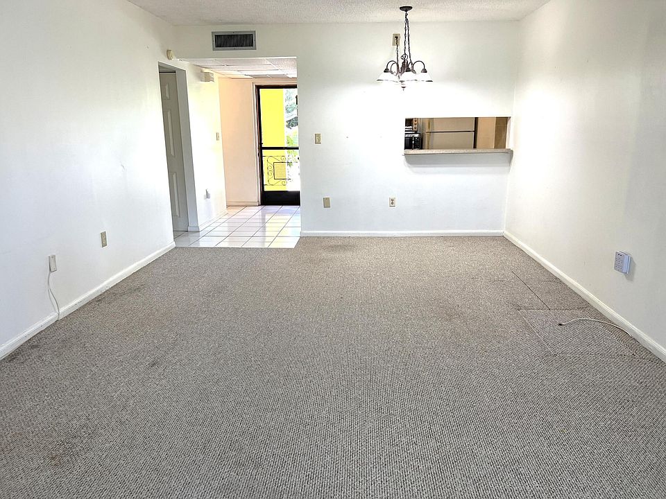 1st image of 812 SW 9th Street Circle #103