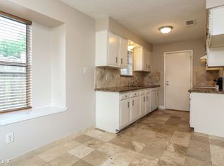 10111 Fernstone Ln, Houston, TX 77070