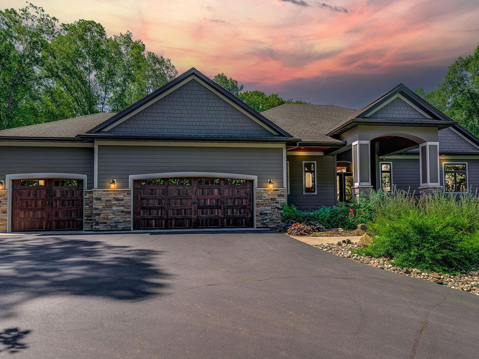 19097 263rd St, Shafer, MN 55074 Zillow