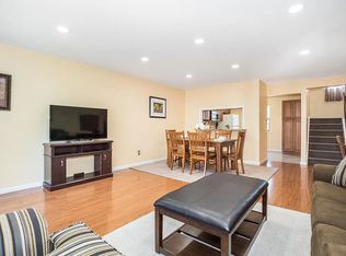 1705 Woodbridge Commons Way, Iselin, NJ 08830