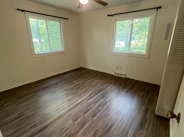 2850 Long Rd #2850, Akron, OH 44312