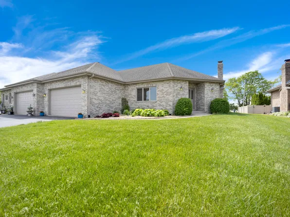 21385 Falcon Blvd, Wilmington, IL 60481