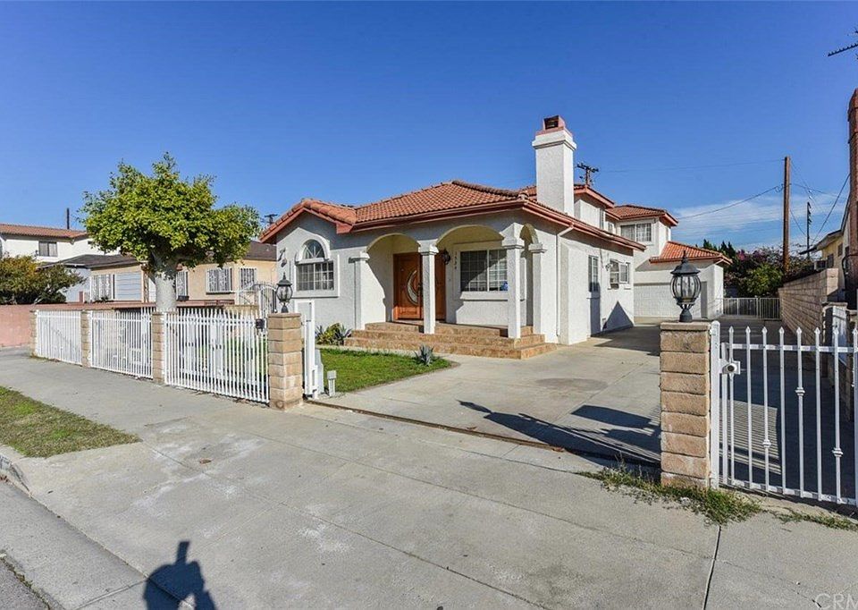 1st image of 1524 Manley Dr