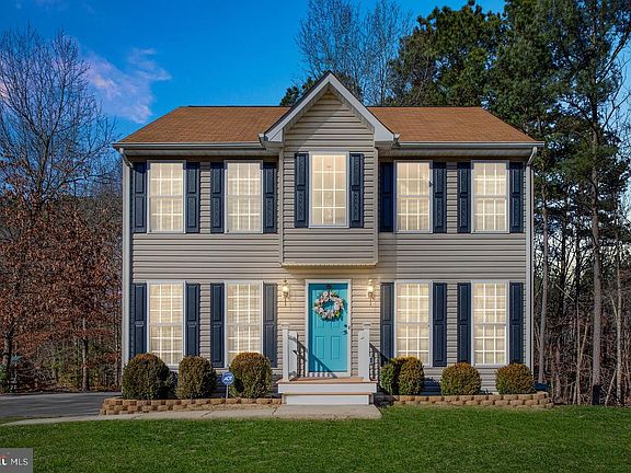 4th image of 4107 Dartmoor Ct