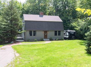 98 Beech Hill Rd, Weare, NH 03281