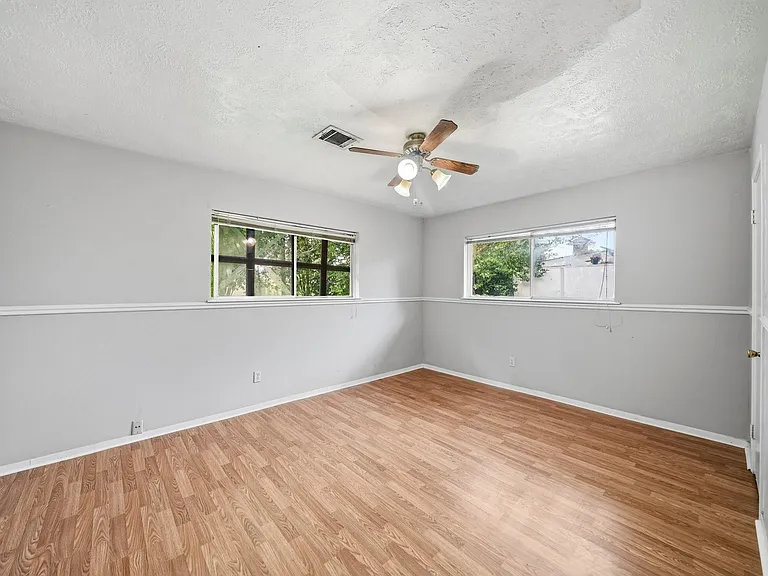 3324 Kathryn Cir — Photo 8