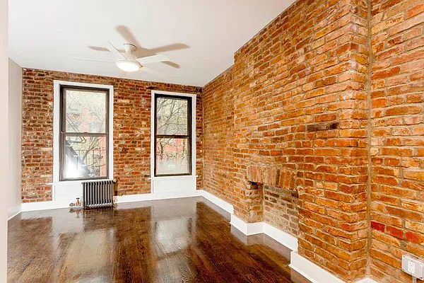 Rented by Town Residential | media 22