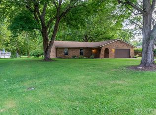 177 Sunny Brook Trl, Enon, OH