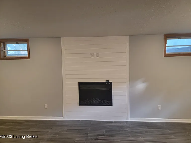 10315 Amberwell Park Rd — Photo 31