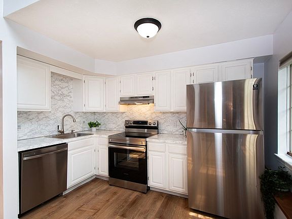 5th image of 202 Tall Oaks Dr Unit O