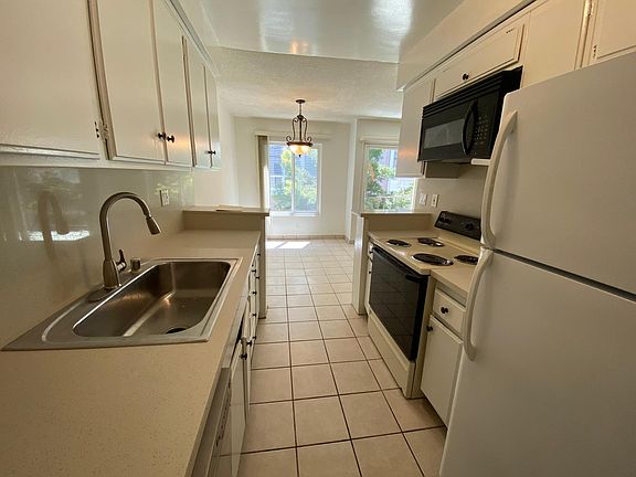 3rd image of 11849 Goshen Ave APT 7