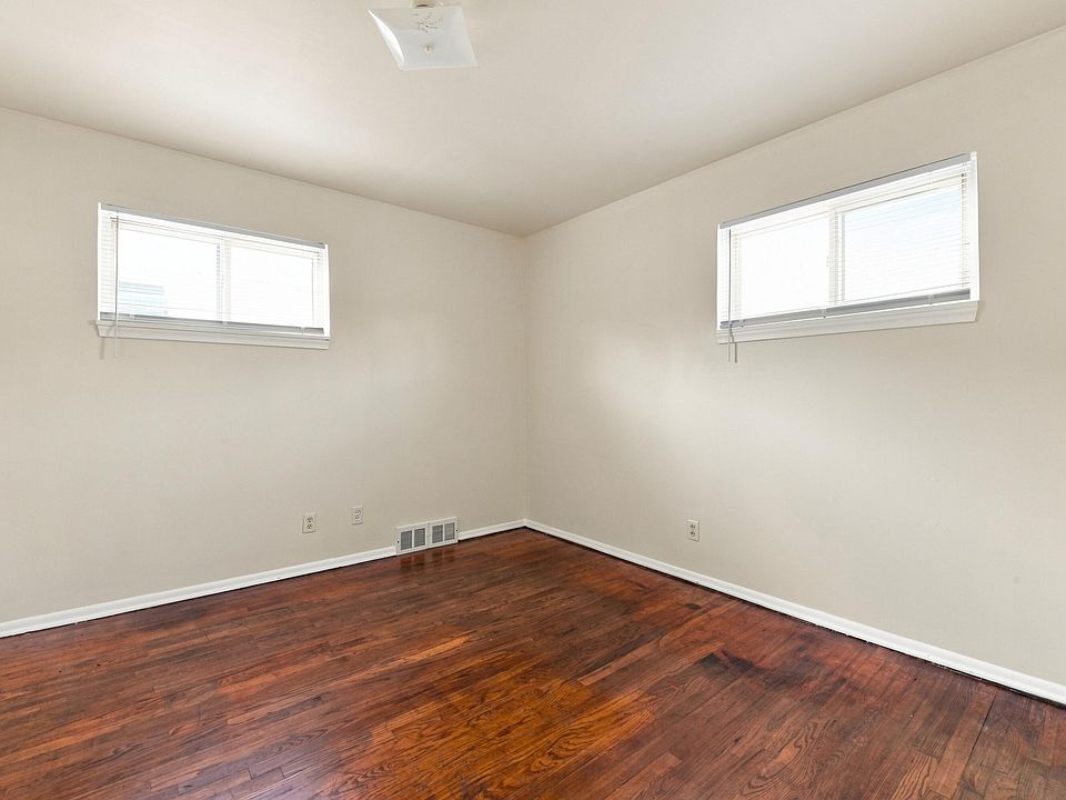 716 Mayflower Ave, photo 17