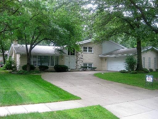 1st image of 17237 S Dobson Ave