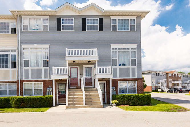 1st image of 161-199 Surf Dr #105