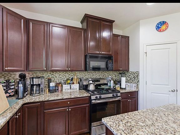 4th image of 1980 Allerton Way #2