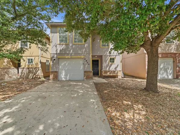 4930 S Cancun Dr, Houston, TX 77045