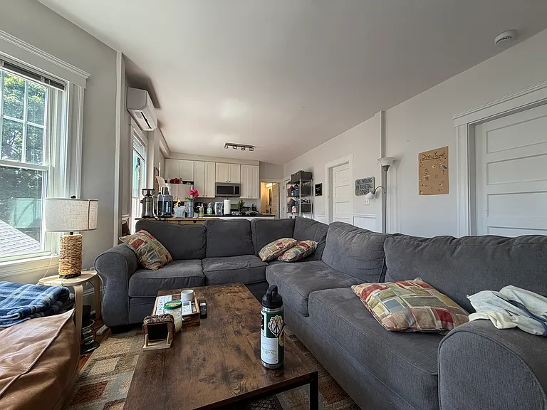 37 Magoun St #3 — Photo 1