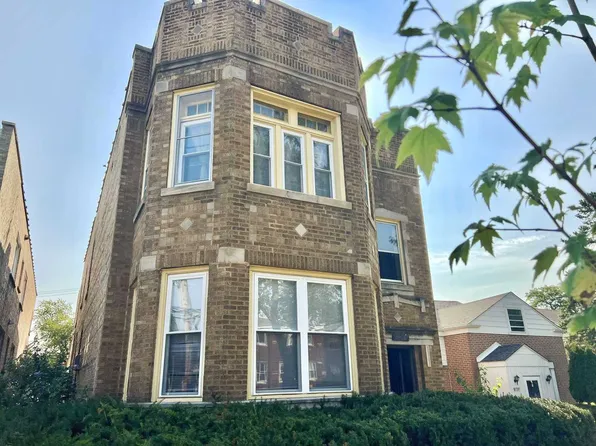 8739 Saint Louis Ave, Skokie, IL 60076