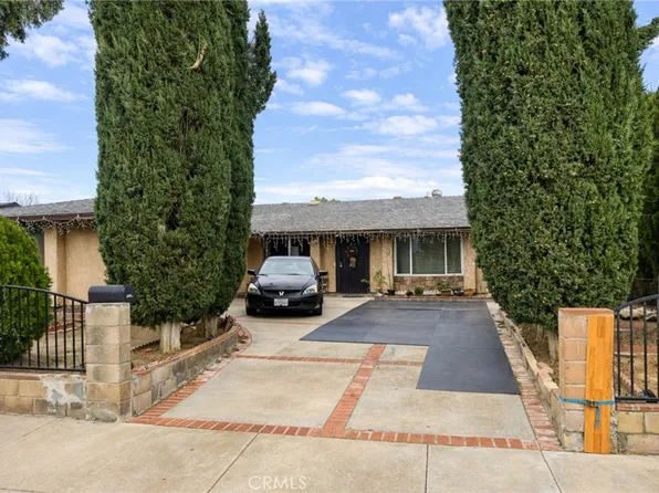 28116 Oaklar Dr, Santa Clarita, CA 91350