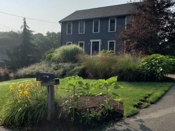 52 Jones Rd, Charlton, MA 01507