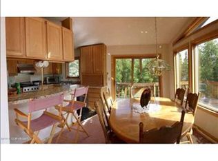18734 Upper Skyline Dr, Eagle River, AK 99577