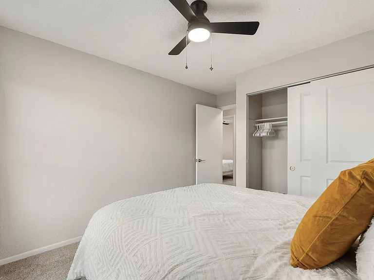 4310 Loomis Ave #4 — Photo 25
