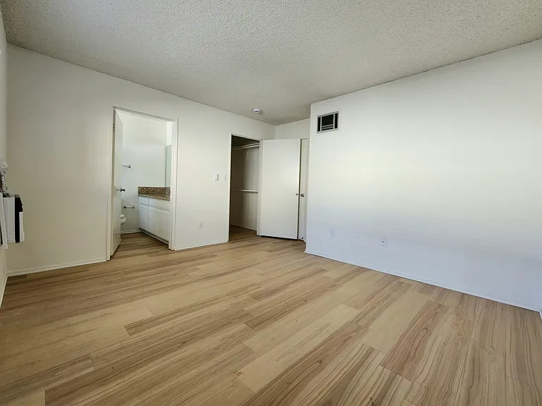 1550 Armacost Ave #105 — Photo 17