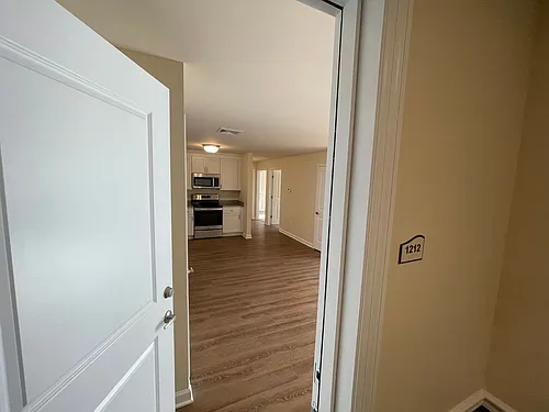 Floor plan 1212