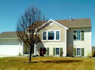 4085 Friesian Dr, Hudsonville, MI 49426