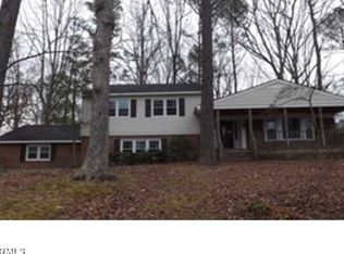 1513 Cedarbluff Dr, Henrico, VA 23238