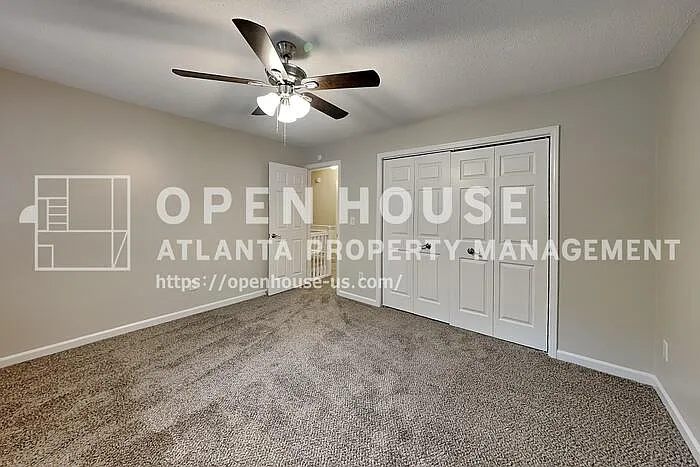 328 Abbington Ln — Photo 12