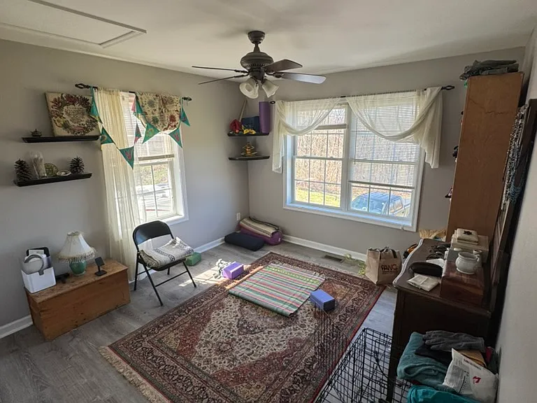 695 Old Leetown Pike — Photo 8