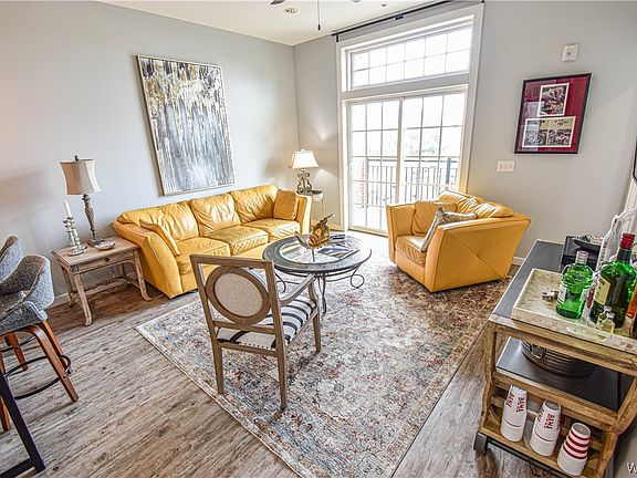 5th image of 2529 University Blvd #3