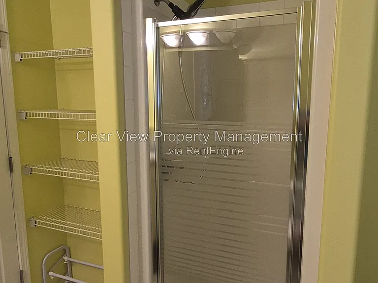 23 Chilcotin Ln W #212 — Photo 14