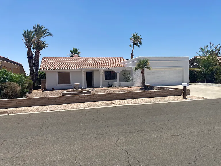 11651 E Via Salida — Photo 1