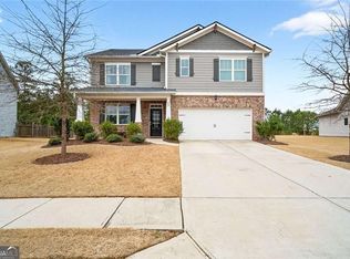 209 Valley View Cir, Dallas, GA 30132