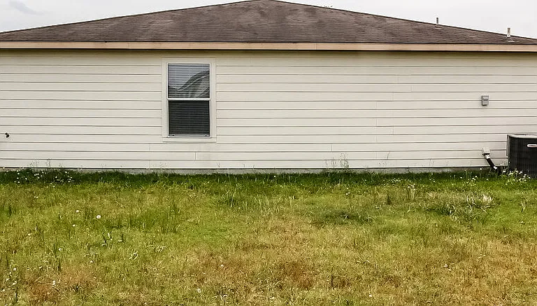 4723 Comal River Loop — Photo 15