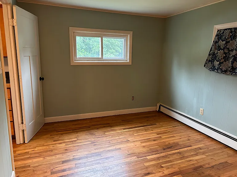 817 Gifford Rd #1 — Photo 2
