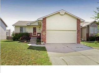 5122 N Osprey Cir, Wichita, KS 67219