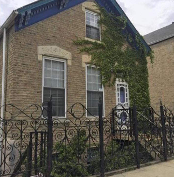 1st image of 1308 N Greenview Ave APT 1R