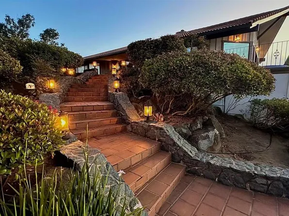 9614 Meadow Mesa Dr, Escondido, CA 92026