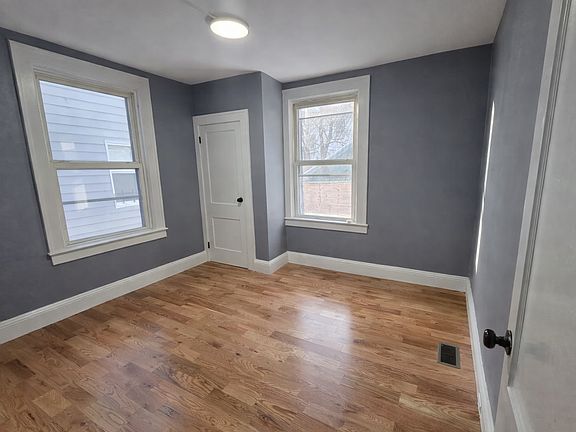 2nd image of 165-167 W End Ave #1