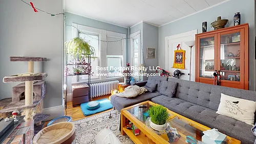 127 Central St #1 Photo 1